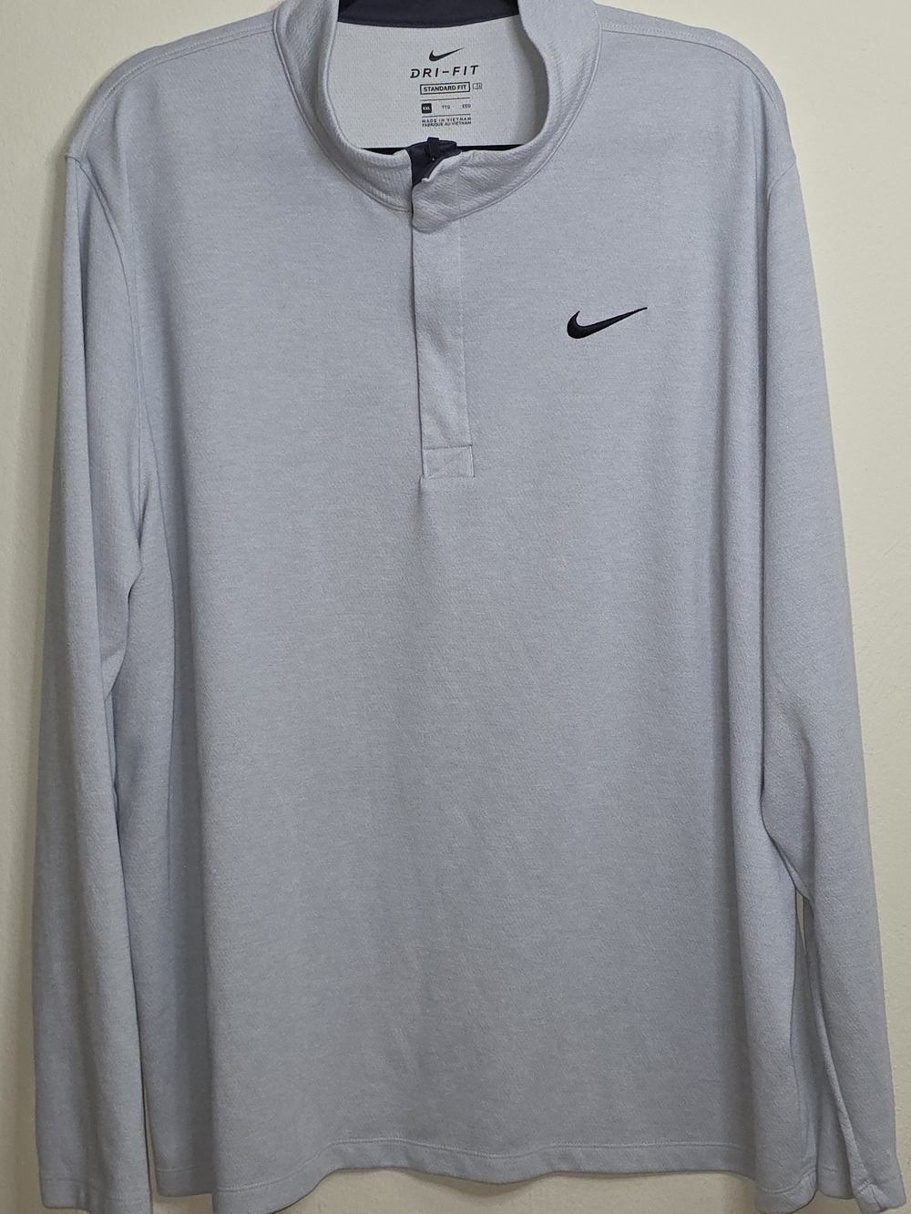 Nike Light Gray Dri-FIT Long-Sleeve Pullover with Black Swoosh - Picture 1 of 3
